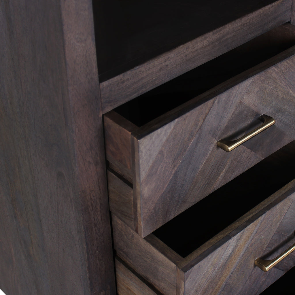 Ernesto Bookshelve