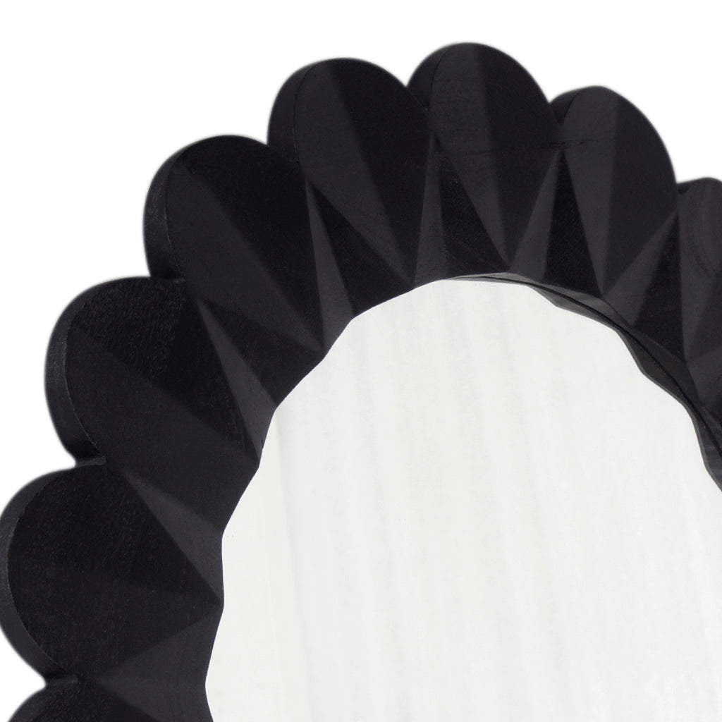 Amara Mirror